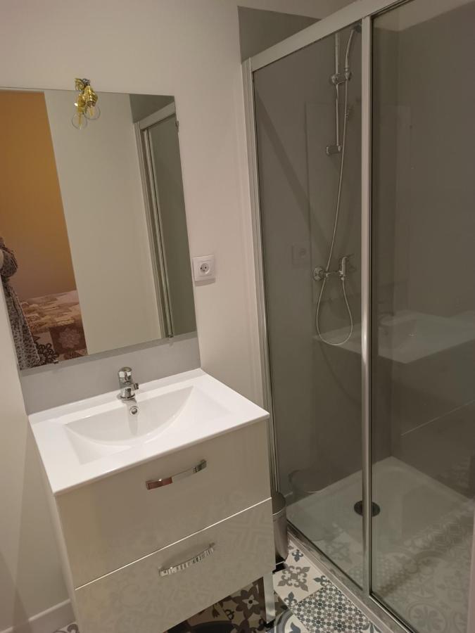 La Petite Maison Dans La Prairie Ecommoy Ngoại thất bức ảnh
