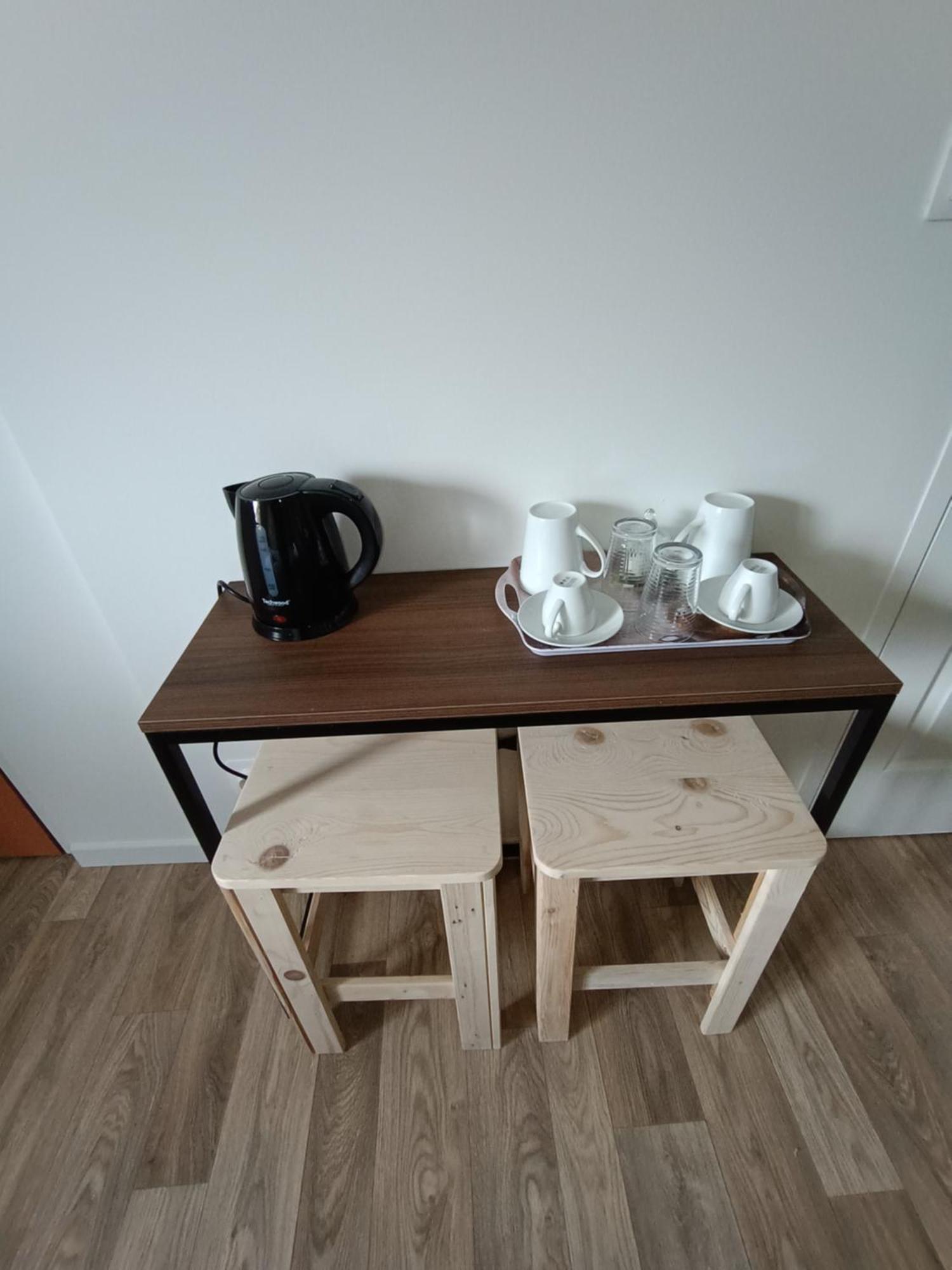 La Petite Maison Dans La Prairie Ecommoy Ngoại thất bức ảnh
